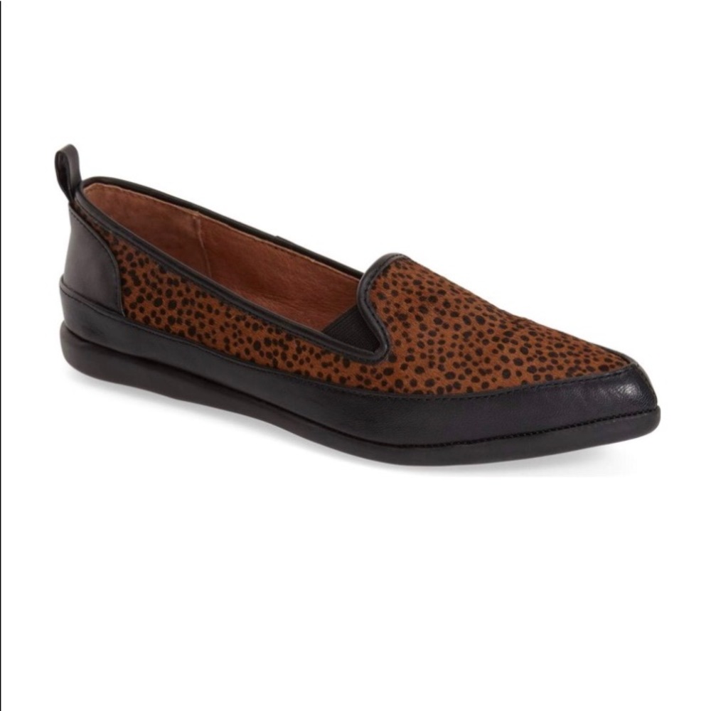 NWOT Adrianna Papell Loafers